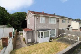 3 Bedroom Semi-Detac...